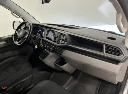 Volkswagen - Caravelle