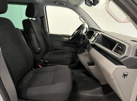 Volkswagen - Caravelle