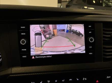 Volkswagen - Caravelle