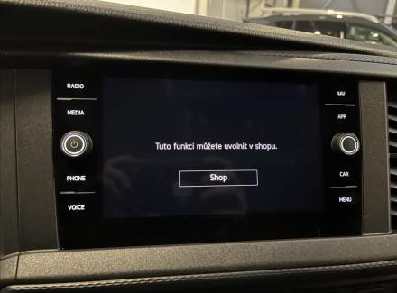 Volkswagen - Caravelle