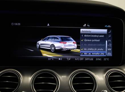 Mercedes-Benz - E-class