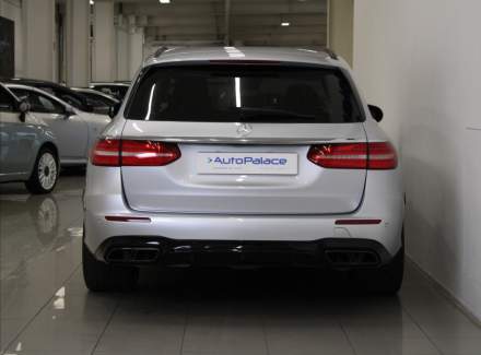 Mercedes-Benz - E-class