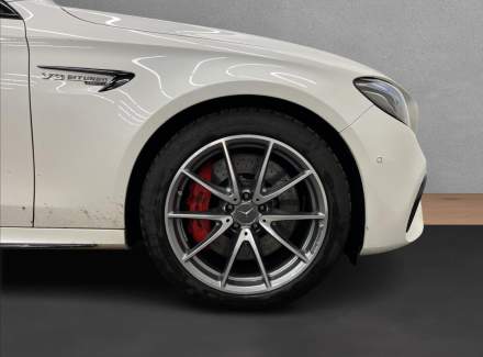 Mercedes-Benz - E-class