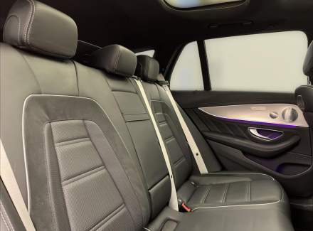 Mercedes-Benz - E-class