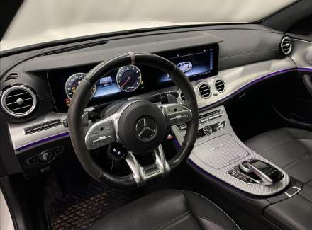Mercedes-Benz - E-class