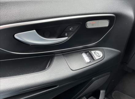 Mercedes-Benz - Vito