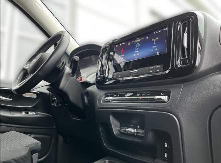 Mercedes-Benz - Vito