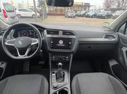 Volkswagen - Tiguan