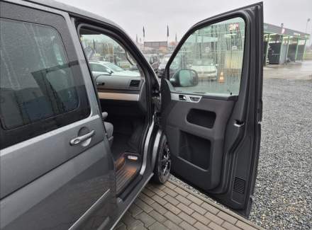 Volkswagen - Multivan