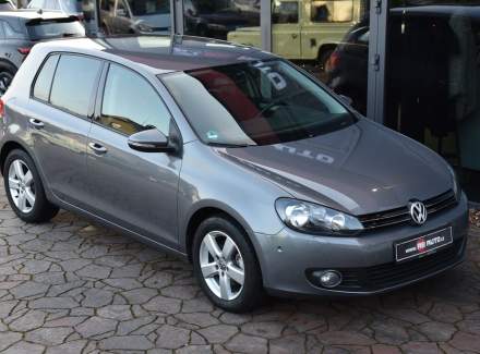 Volkswagen - Golf