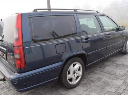 Volvo - V70