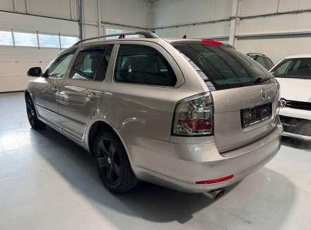 Škoda - Octavia