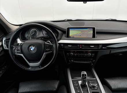 BMW - X5