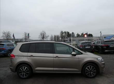Volkswagen - Touran