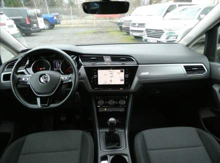 Volkswagen - Touran