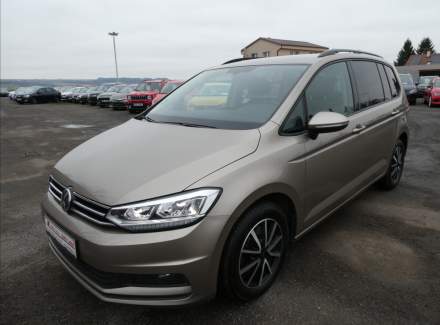 Volkswagen - Touran