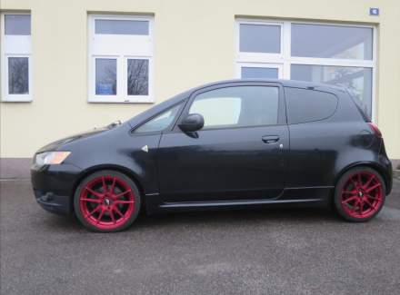 Mitsubishi - Colt
