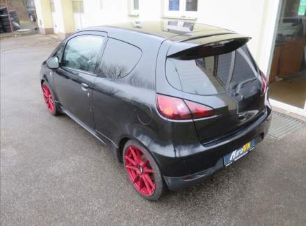 Mitsubishi - Colt