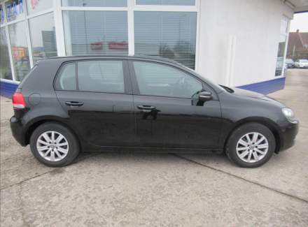 Volkswagen - Golf