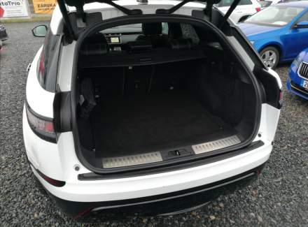 Land Rover - Range Rover Velar