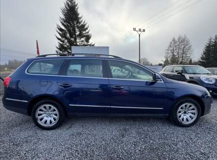 Volkswagen - Passat