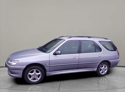 Peugeot - 306