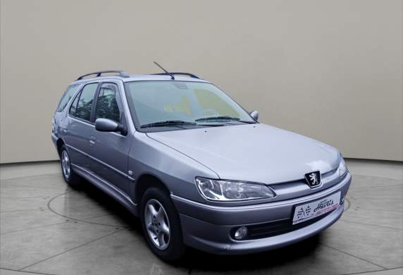 Peugeot - 306