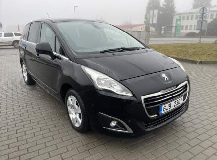 Peugeot - 5008