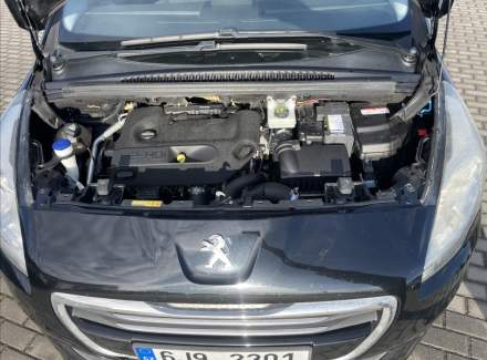 Peugeot - 5008