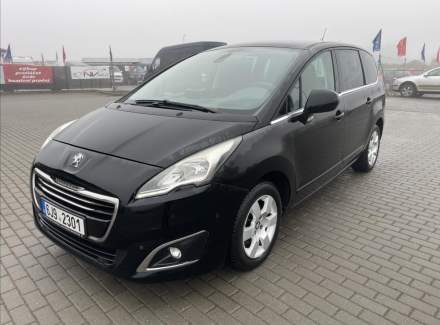 Peugeot - 5008