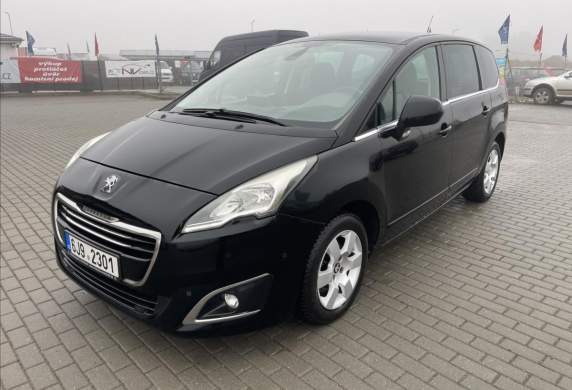 Peugeot - 5008