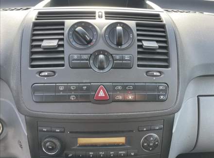 Mercedes-Benz - Vito