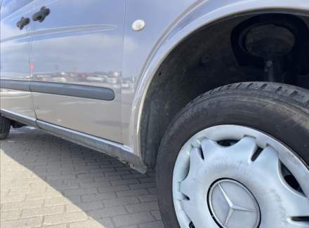 Mercedes-Benz - Vito