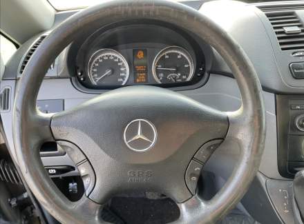 Mercedes-Benz - Vito
