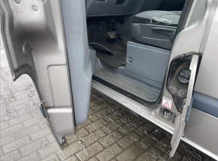 Mercedes-Benz - Vito