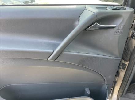 Mercedes-Benz - Vito