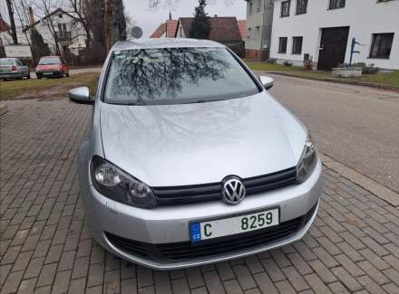 Volkswagen - Golf