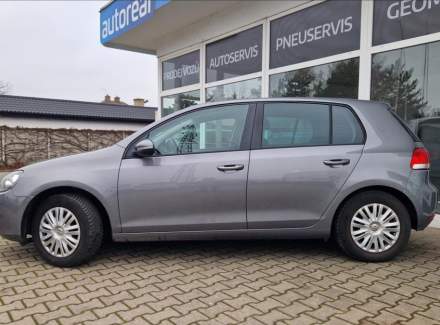 Volkswagen - Golf