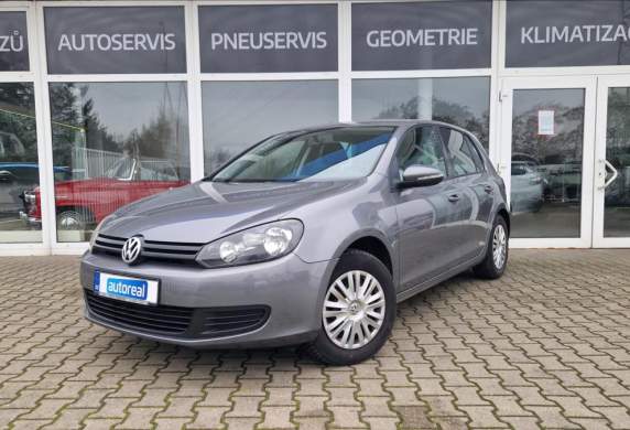 Volkswagen - Golf