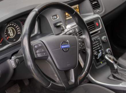 Volvo - V60