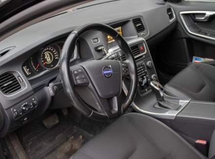 Volvo - V60