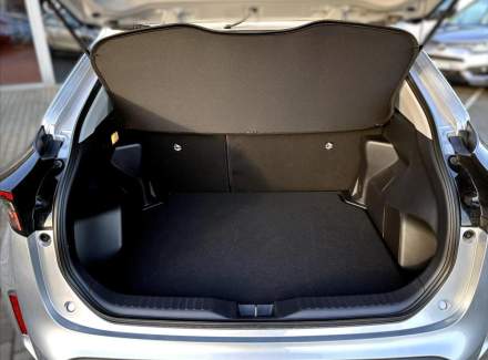 Toyota - Yaris Cross