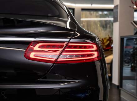 Mercedes-Benz - S-class