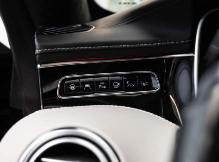 Mercedes-Benz - S-class