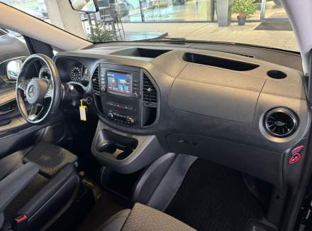 Mercedes-Benz - Vito