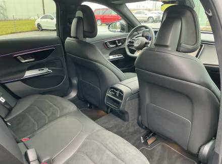 Mercedes-Benz - E-class