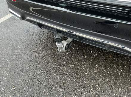 Mercedes-Benz - E-class