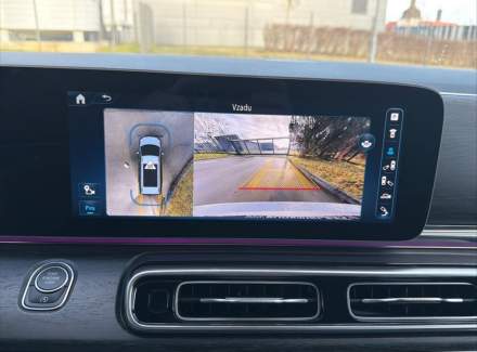 Mercedes-Benz - V-class