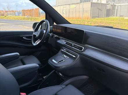 Mercedes-Benz - V-class