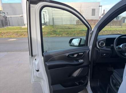 Mercedes-Benz - V-class